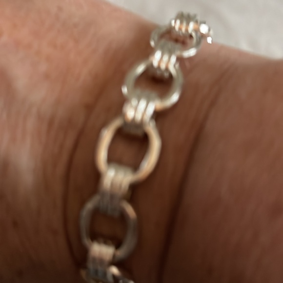 Silver tone link bracelet, with toggle close, by Lands End. - Picture 9 of 9